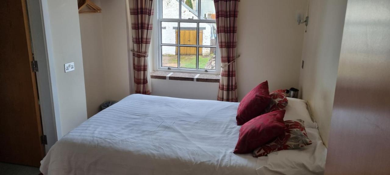 Ecclefechan Hotel 외부 사진