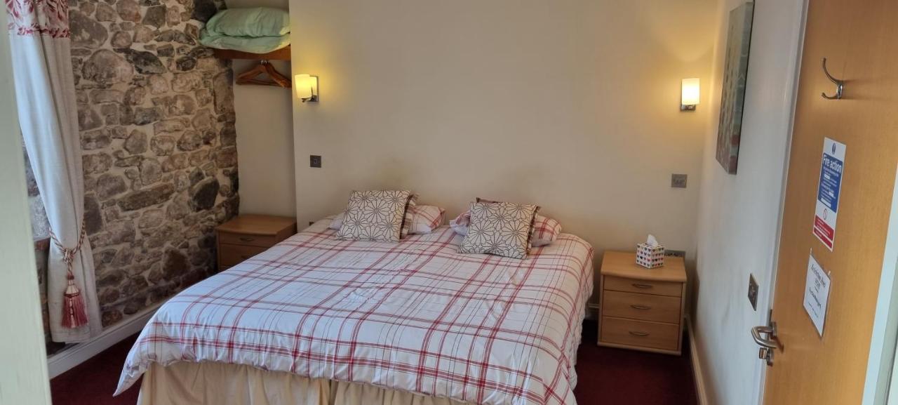 Ecclefechan Hotel 외부 사진